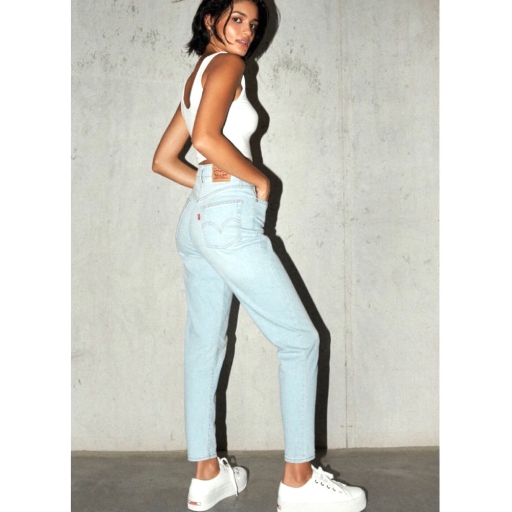 Levi’s High-Waisted Taper-NEW WITH TAGS